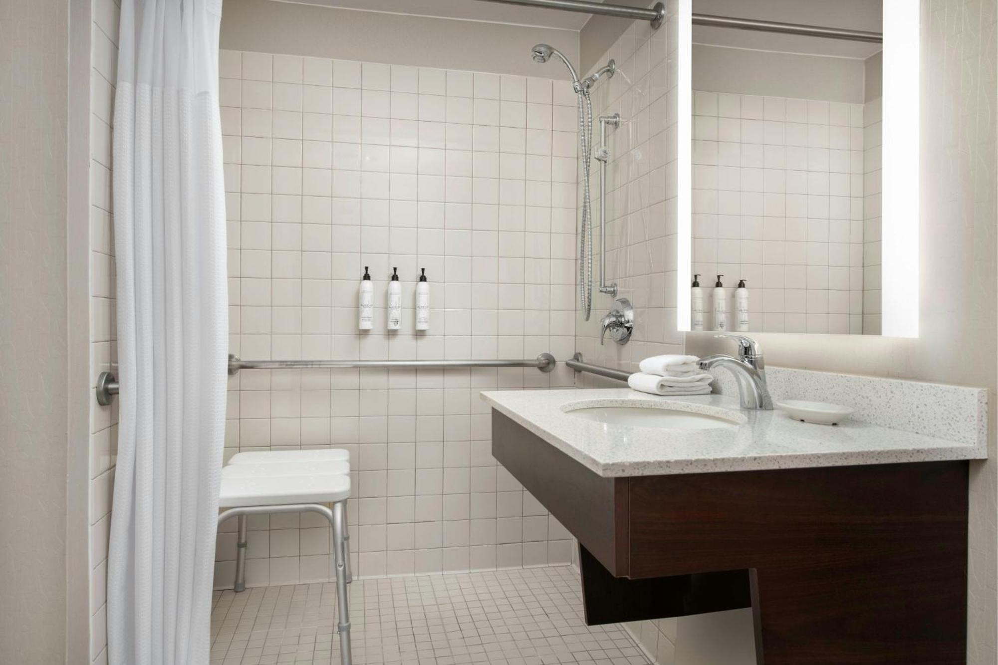 Springhill Suites By Marriott Atlanta Buckhead מראה חיצוני תמונה